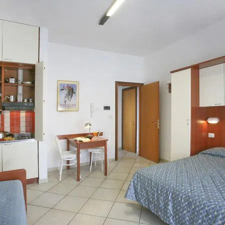 شقة Locazione Turistica I Girasoli.1 *